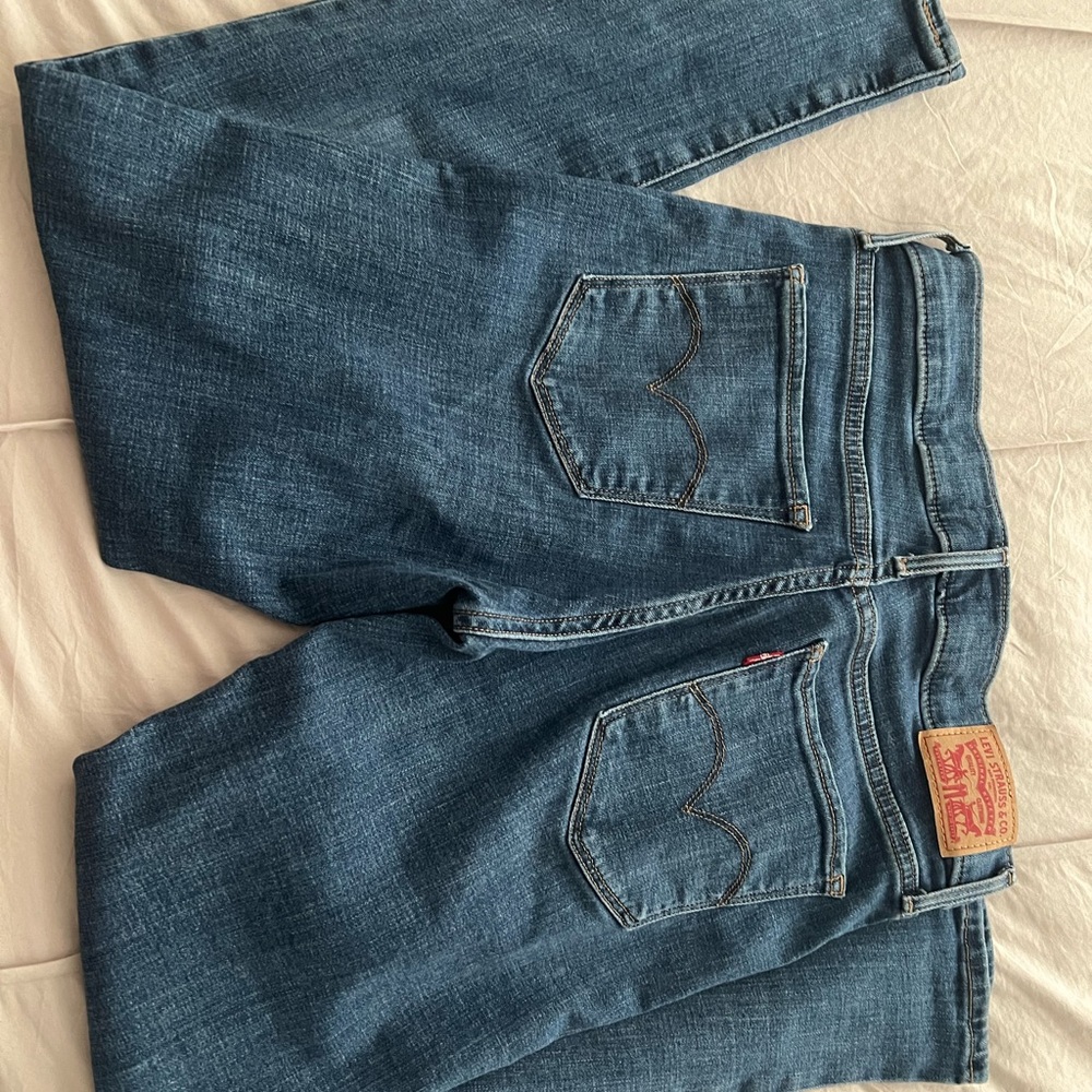 Levi’s - Picture 5 of 5